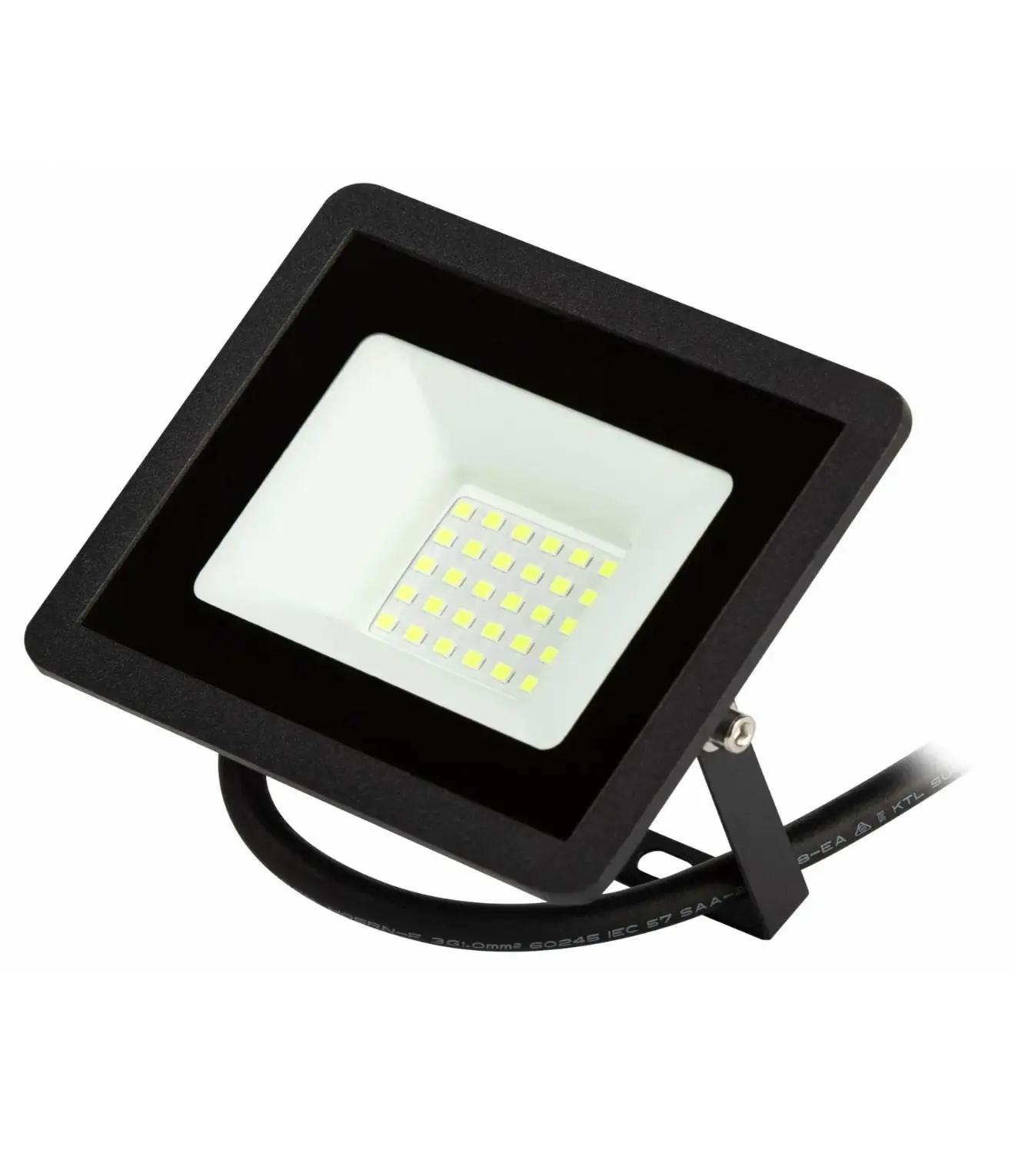 Прожектор светодиодный 3000K 20W IP65 220V Черный 1900 Люмен