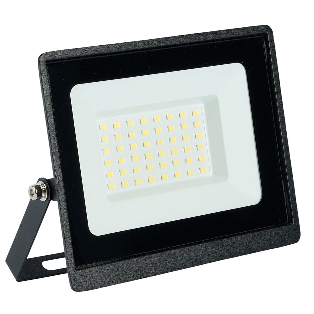 Светодиодный прожектор Feron LL-935 IP65 50W 6400K